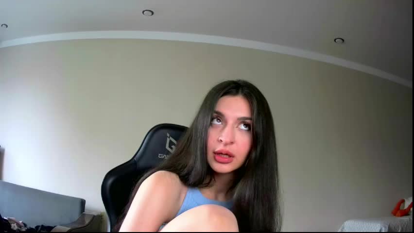 melena_caramel Adult Chat April 18, 2026