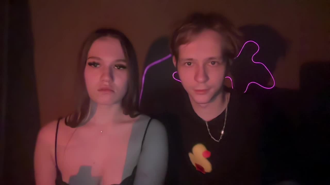 titsDestroy2007 Adult Chat April 18, 2026