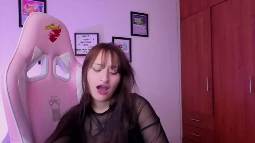 nathalia_ramirez_ Adult Chat April 18, 2026