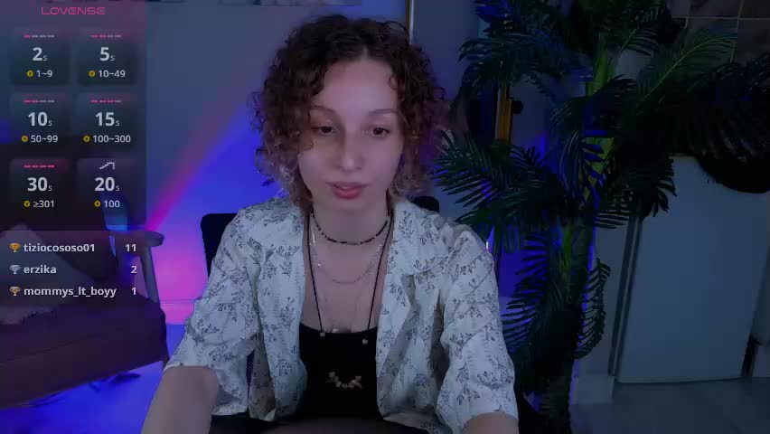 sunnyshy_mia Adult Chat April 18, 2026