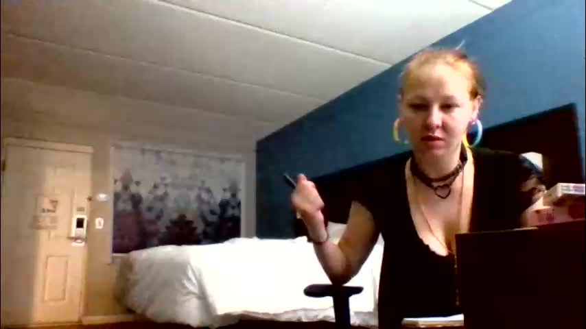 ambionce Adult Chat April 18, 2026