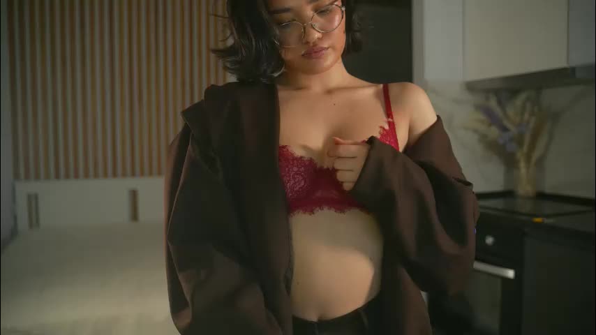 eli_asian Adult Chat April 18, 2026