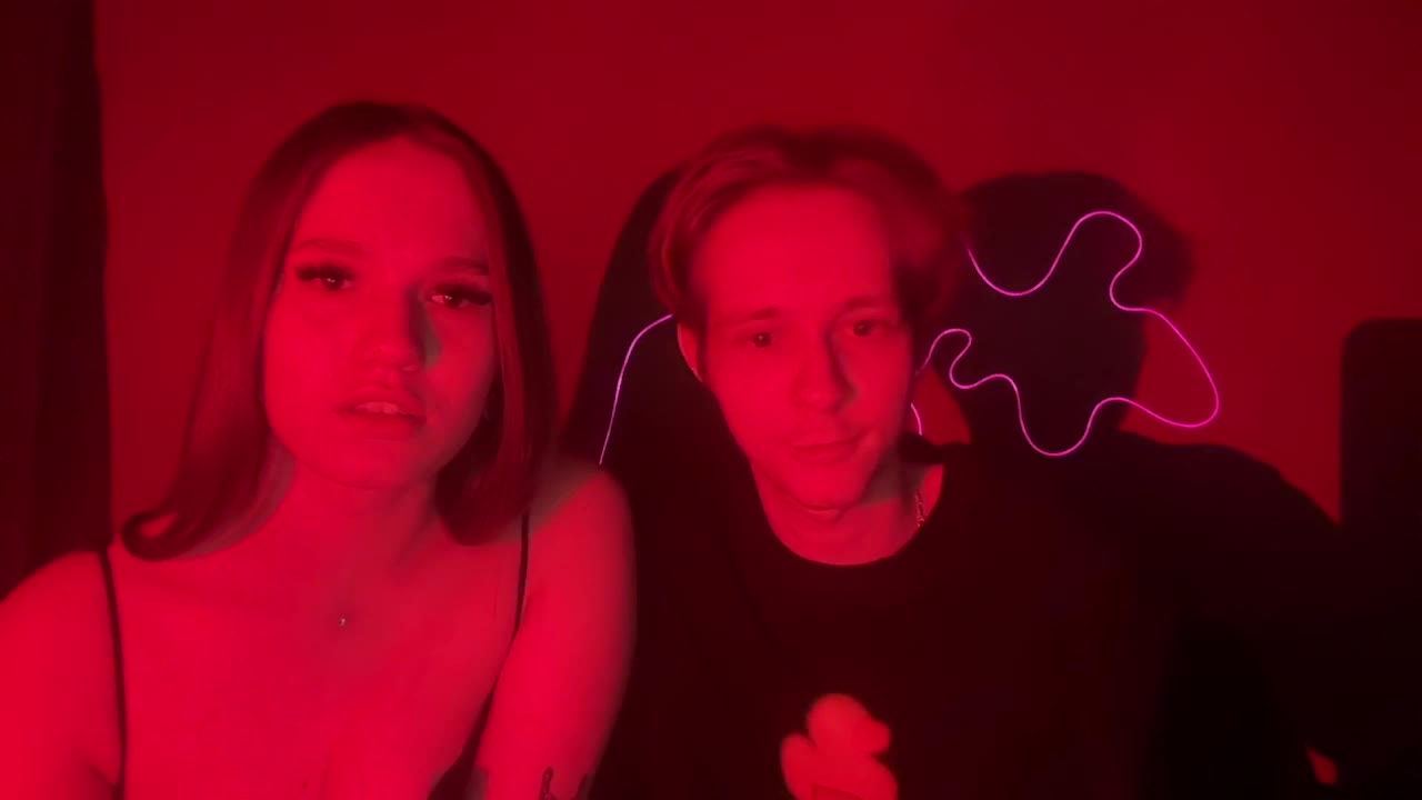 titsDestroy2007 Adult Chat April 18, 2026