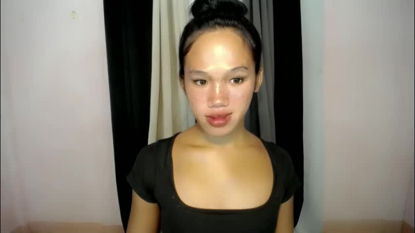 miss_summerxox Adult Chat April 18, 2026