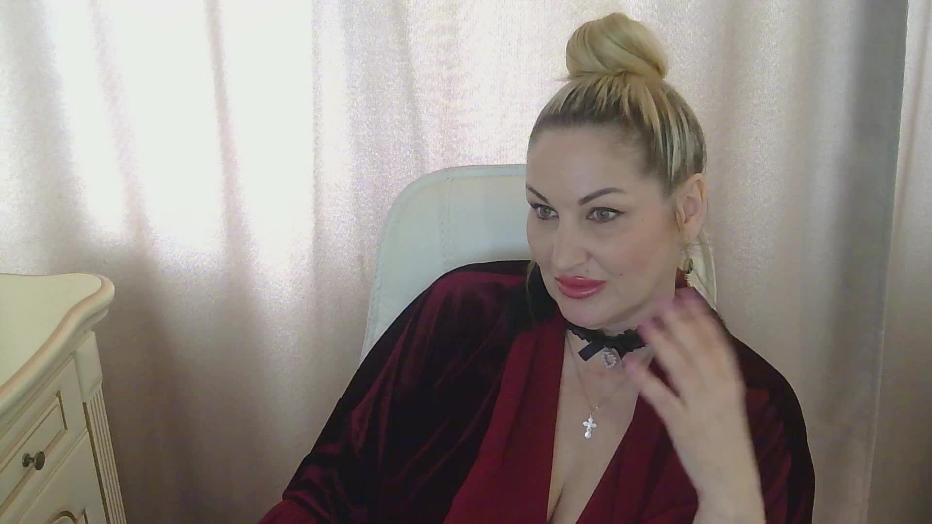 Khalissi Adult Chat April 18, 2026