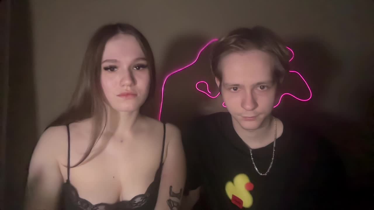 titsDestroy2007 Adult Chat April 18, 2026