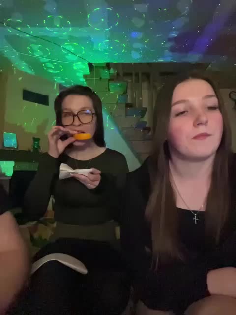 AHaHac_HaxpeH_B_yHuTa3 Adult Chat April 18, 2026