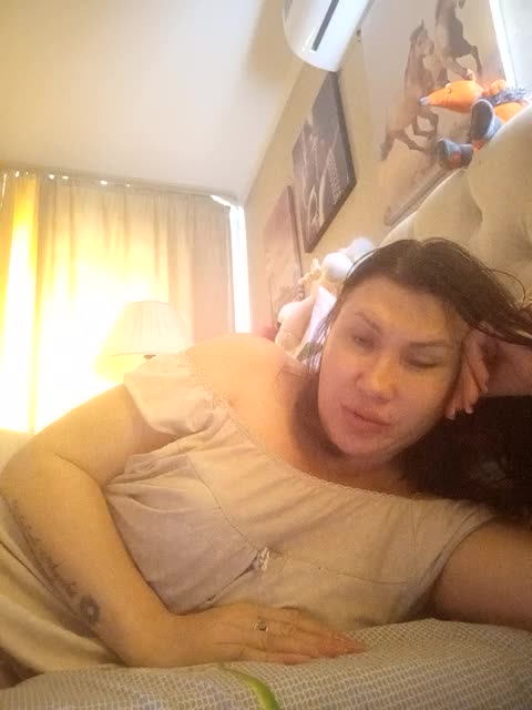 RoxySexy Adult Chat April 18, 2026