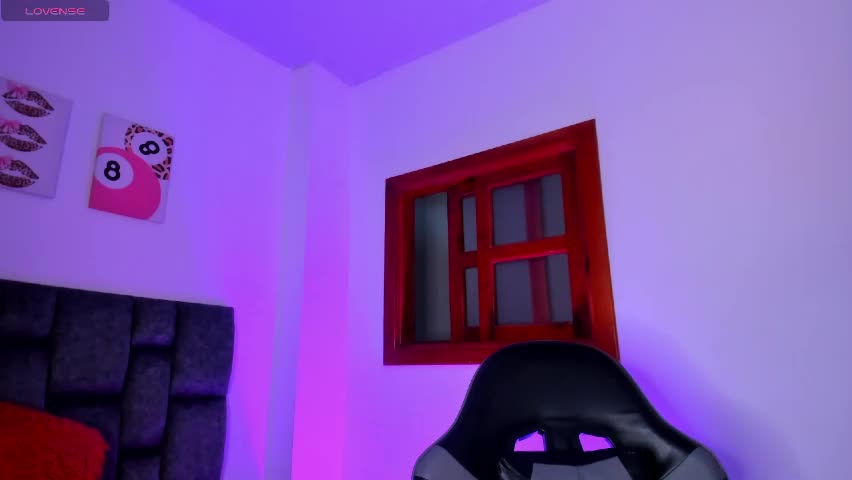 kittystar18 Adult Chat April 18, 2026