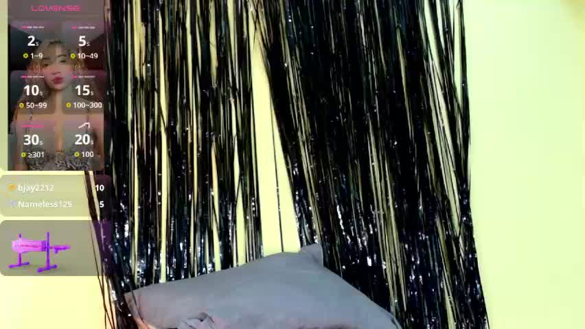 charlotte_love10 Adult Chat April 18, 2026