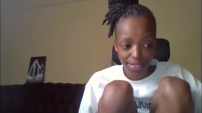 miami_muffin Adult Chat April 18, 2026