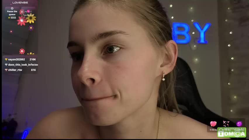 roxxxie_reid Adult Chat April 18, 2026