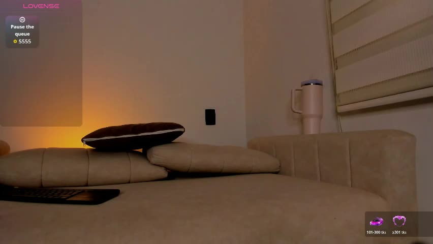 arianna_0 Adult Chat April 18, 2026