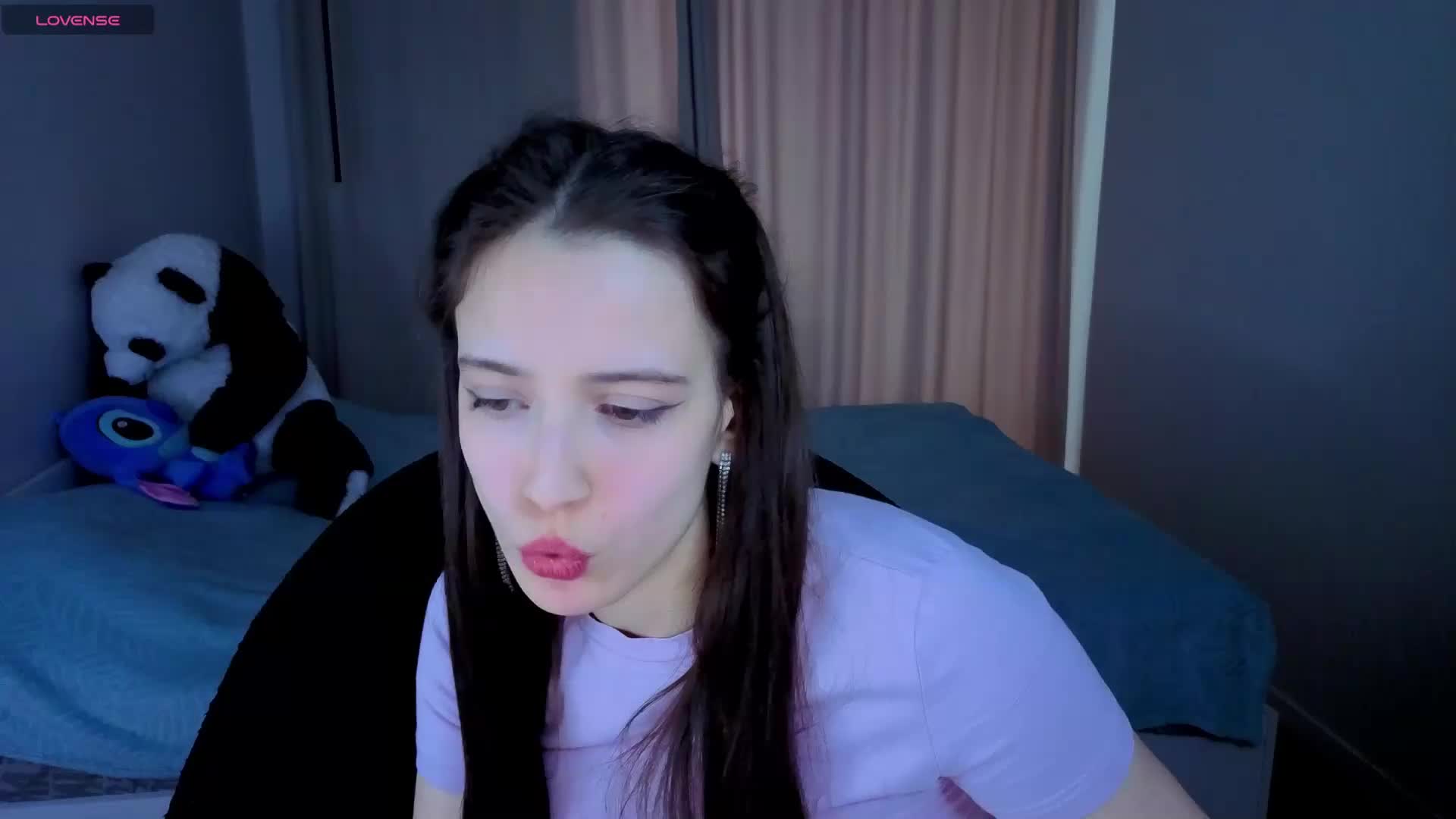 AlyssaWhite Adult Chat April 18, 2026