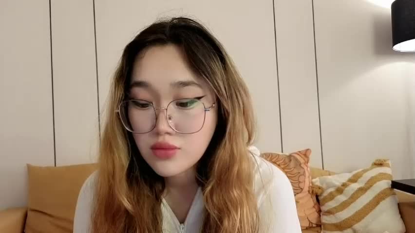 jennatyan Adult Chat April 18, 2026