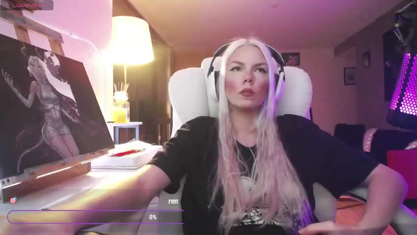 tinykylie Adult Chat April 18, 2026