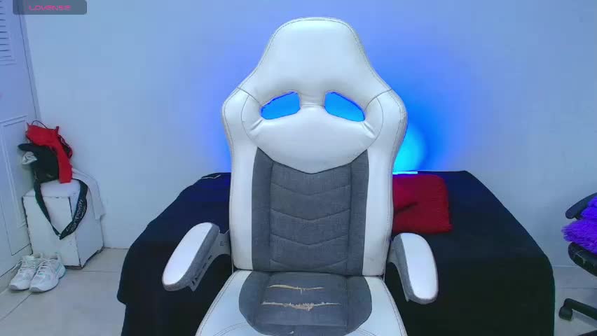 jesiclark Adult Chat April 18, 2026