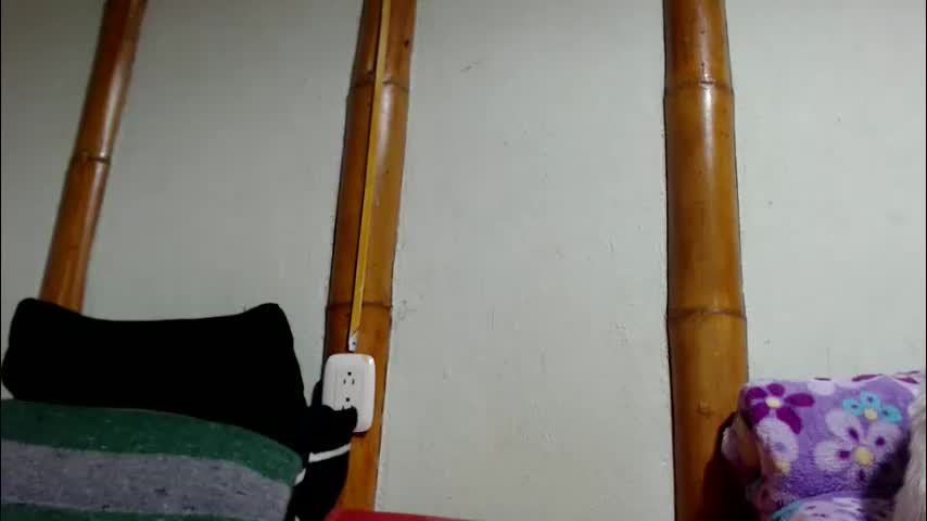 miahells Adult Chat April 18, 2026
