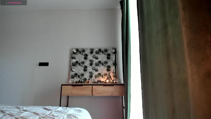 selena_rase Adult Chat April 18, 2026