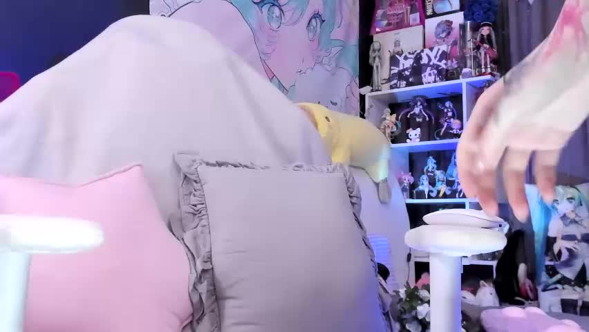 jorougumo Adult Chat April 18, 2026