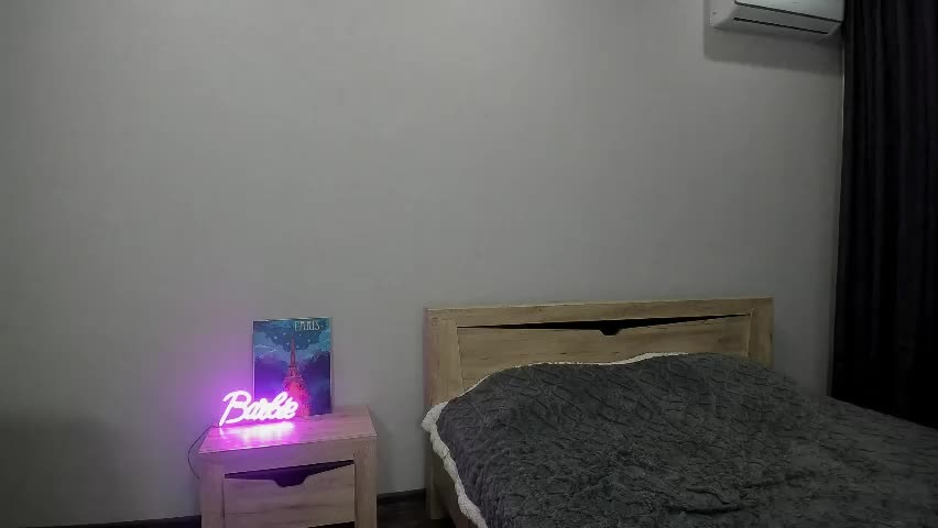 _candybb Adult Chat April 18, 2026