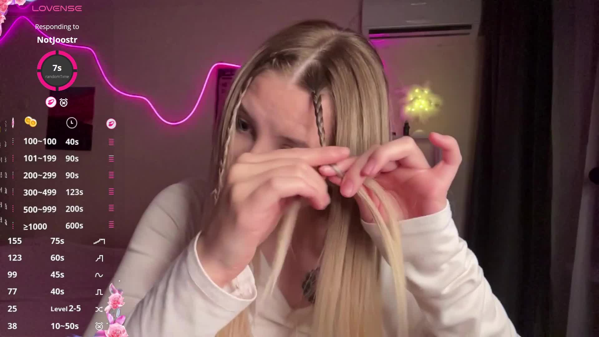 VictoriaMist Adult Chat April 18, 2026