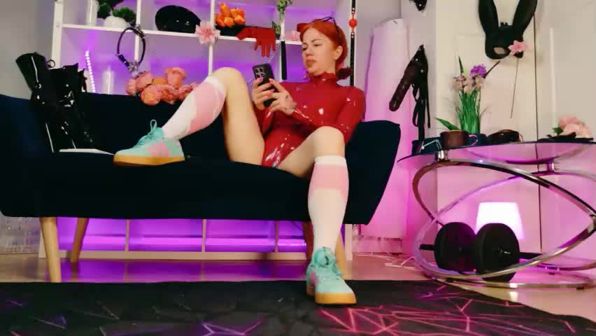 ella_kross Adult Chat April 18, 2026