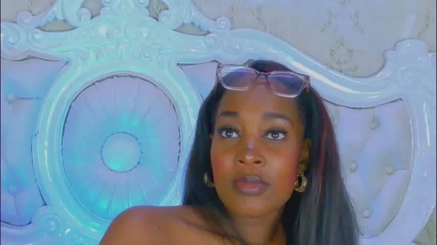 kelly_swift Adult Chat April 18, 2026