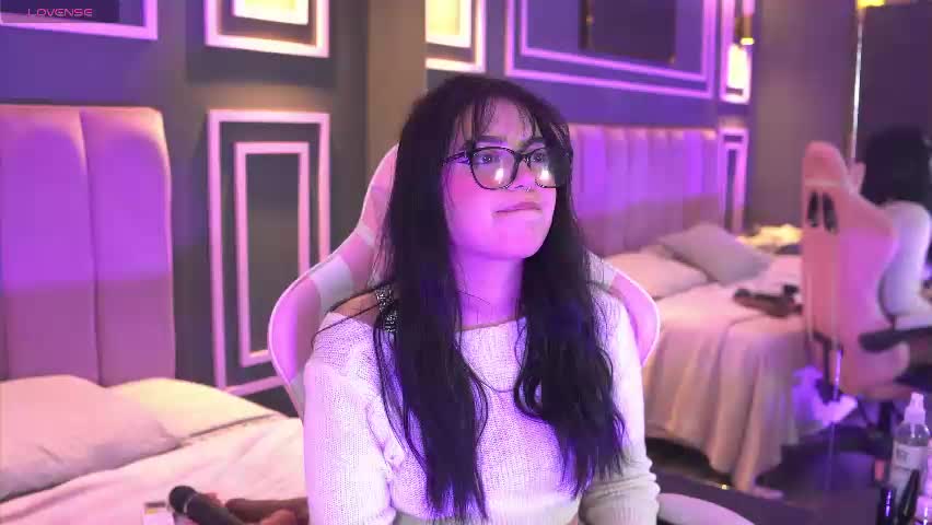 mekari_doll Adult Chat April 18, 2026