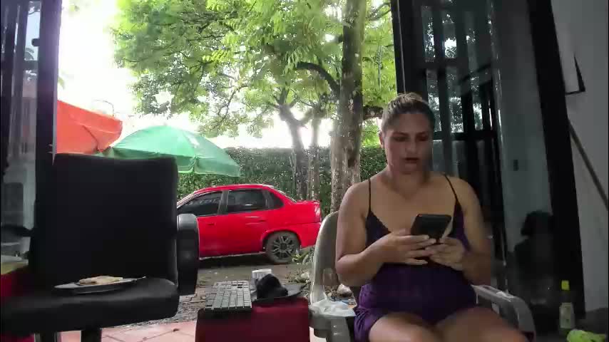 hotandfierylatinos Adult Chat April 18, 2026