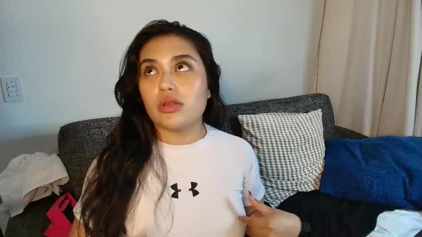 thaisadara24 Adult Chat April 18, 2026