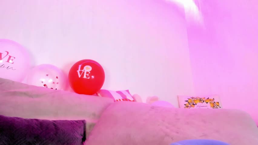 kimkardassiann Adult Chat April 18, 2026