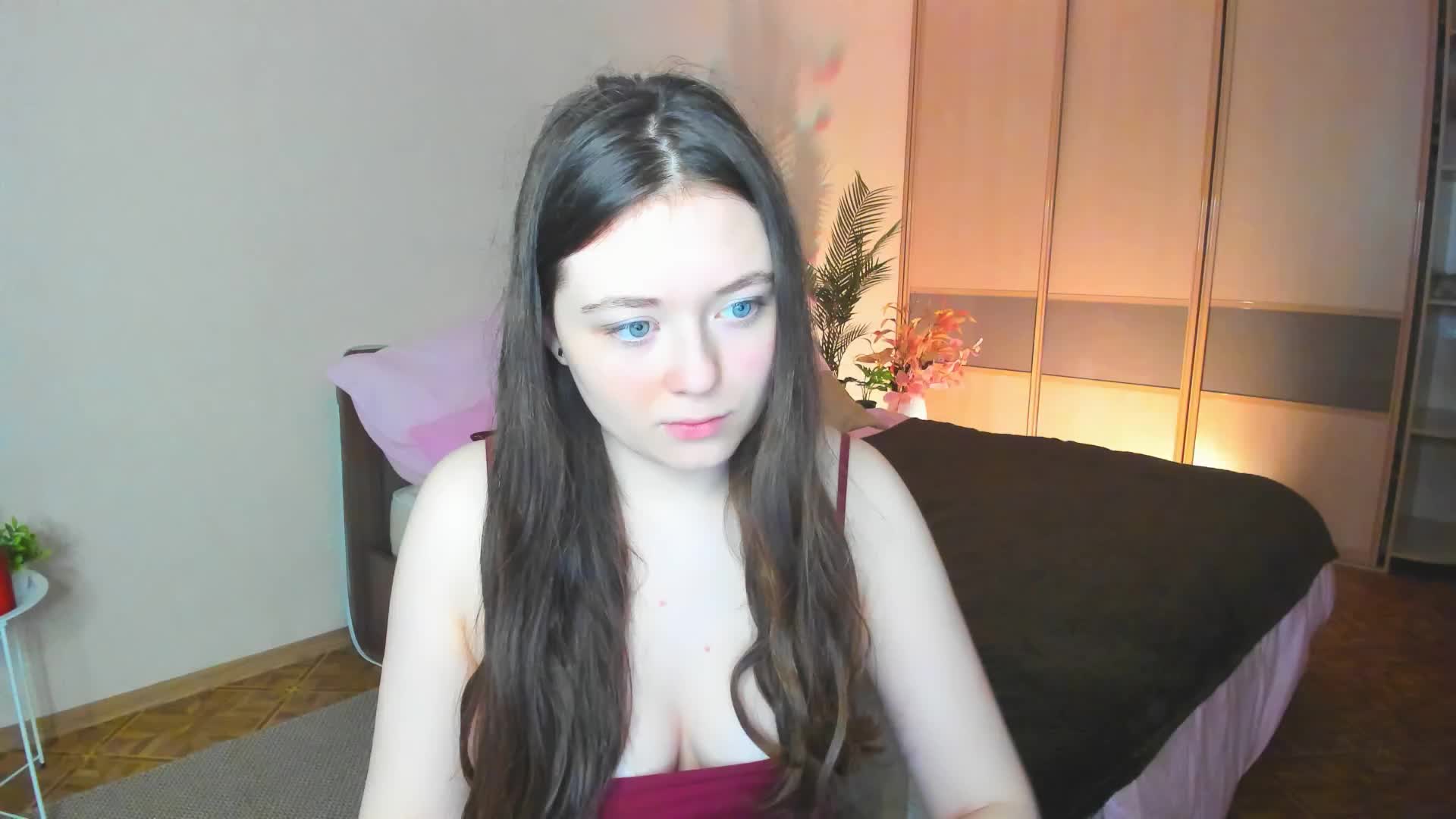 AlluringLookk Adult Chat April 18, 2026