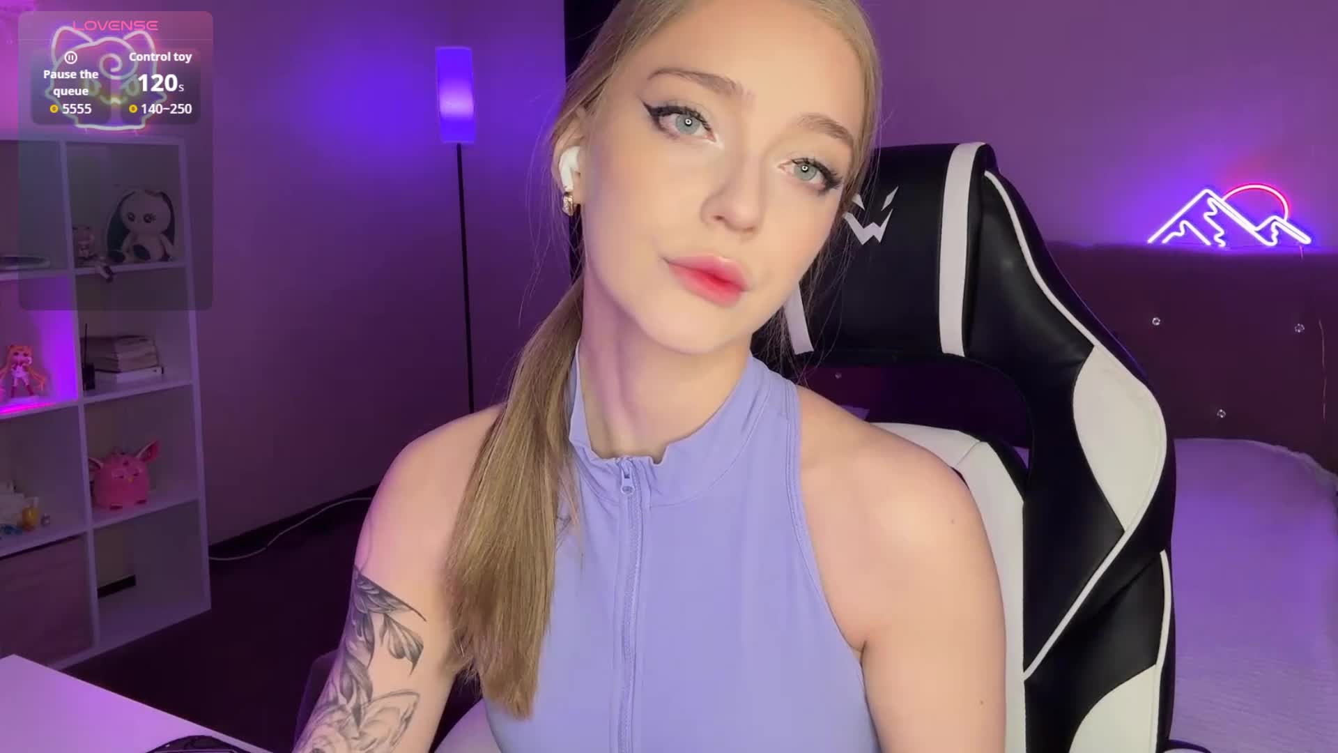 VersieBruegman Adult Chat April 19, 2026