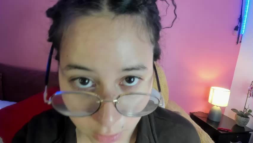 agnes_21 Adult Chat April 19, 2026