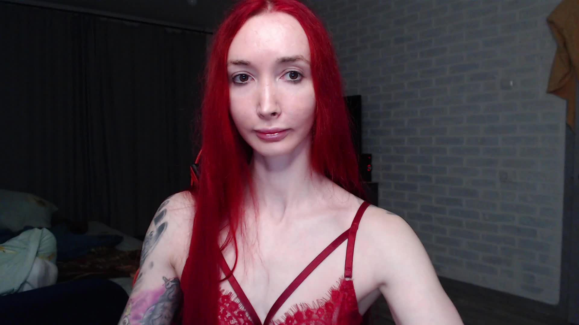 Roxy-Sun Adult Chat April 19, 2026