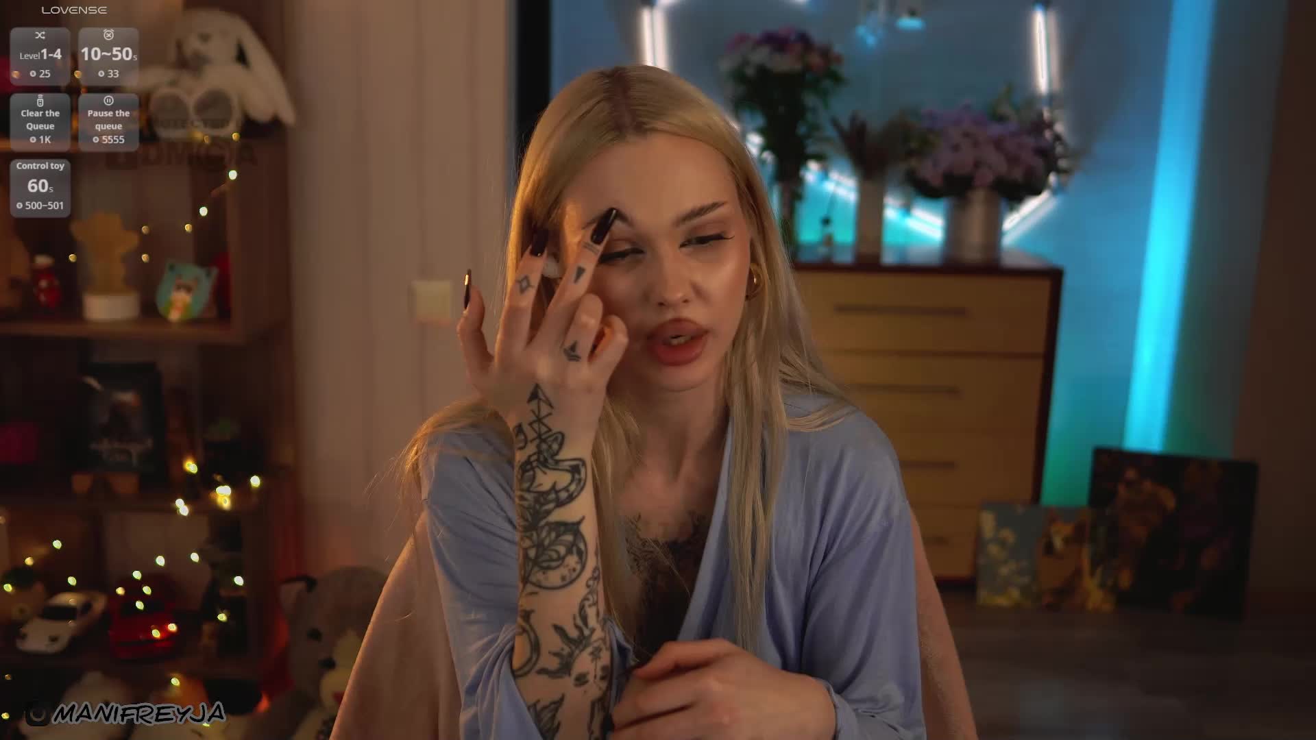 ManiFreyja Adult Chat April 19, 2026