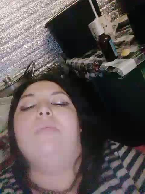 ZaraZaZa- Adult Chat April 19, 2026