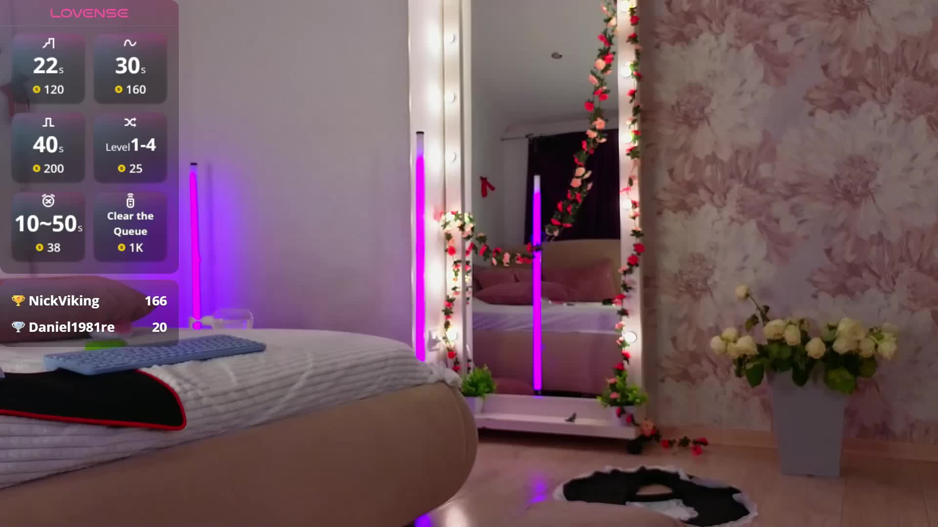 NicoleHampton Adult Chat April 19, 2026