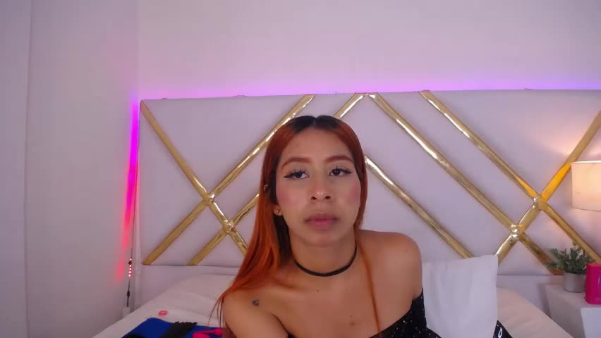 lailastilwills Adult Chat April 19, 2026