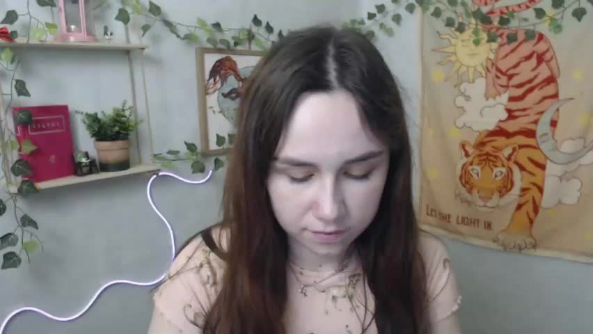 veryveryvery_shy Adult Chat April 19, 2026