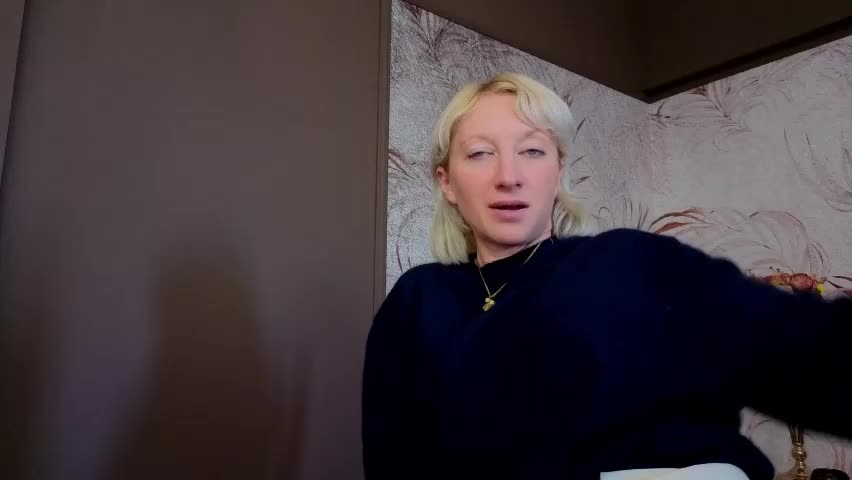 natalie_bitton Adult Chat April 19, 2026