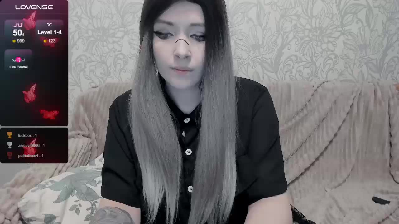 your_woman Adult Chat April 19, 2026