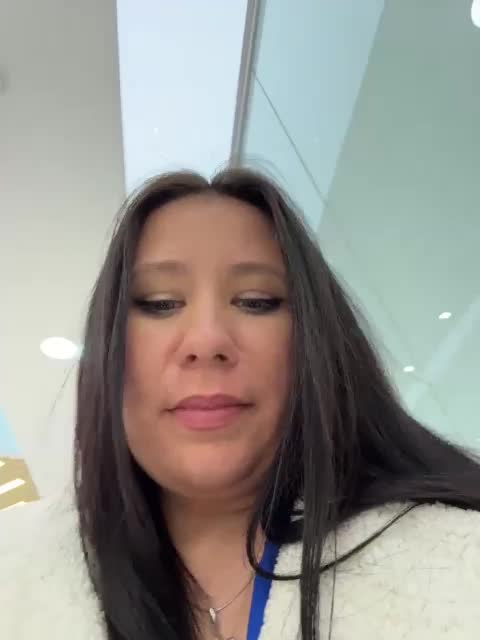 -Lune Adult Chat April 19, 2026