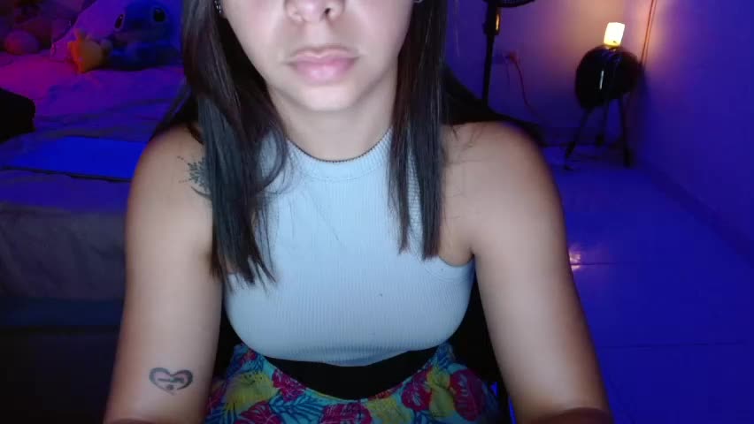 chiara_20 Adult Chat April 19, 2026