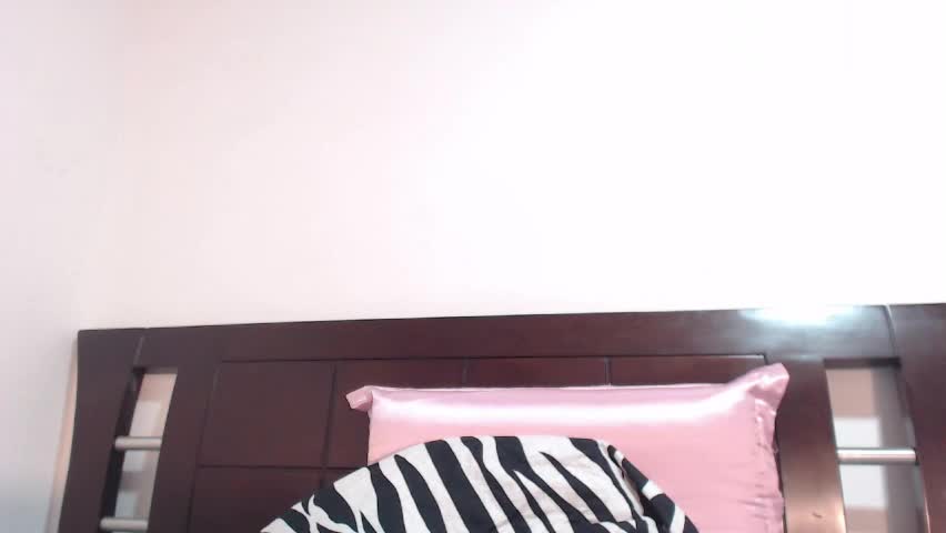 jazmin_miler Adult Chat April 19, 2026