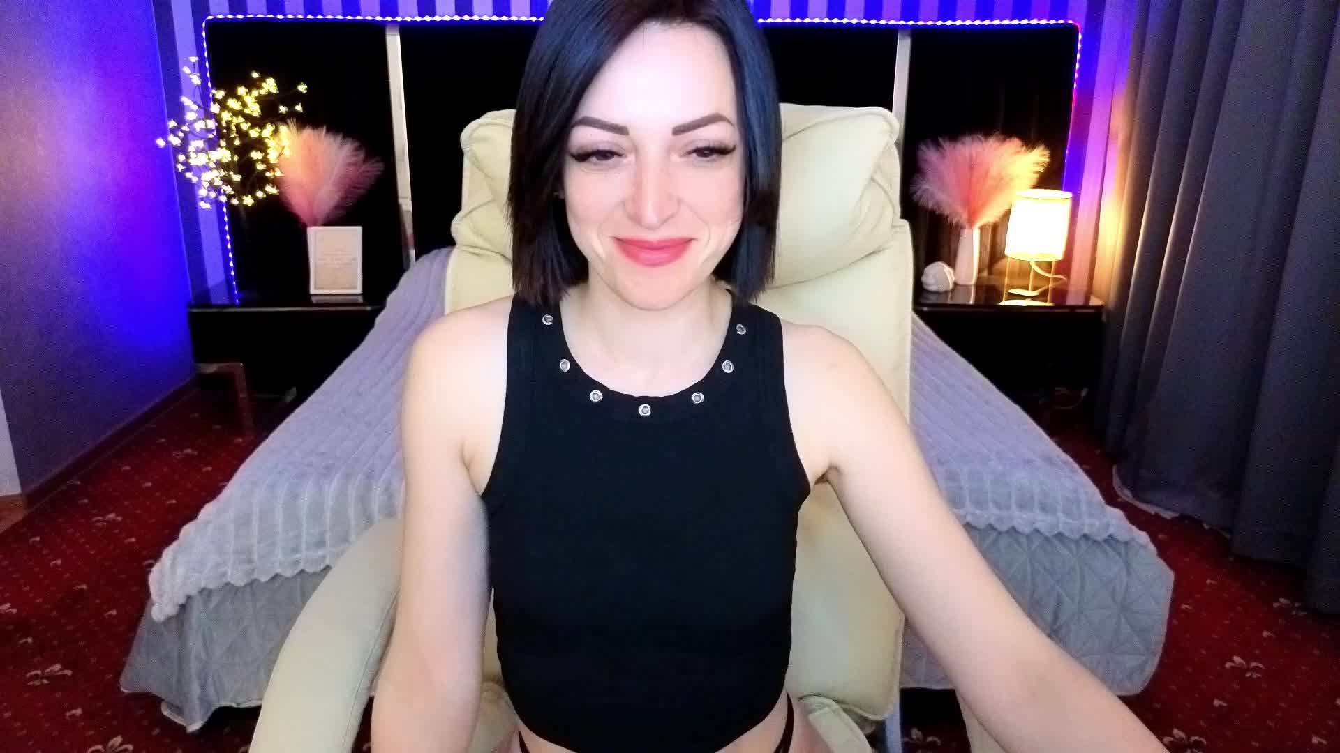 DalorasLin Adult Chat April 19, 2026