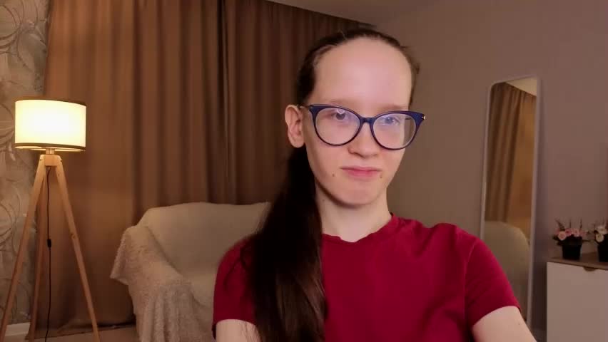 lynettebails Adult Chat April 19, 2026