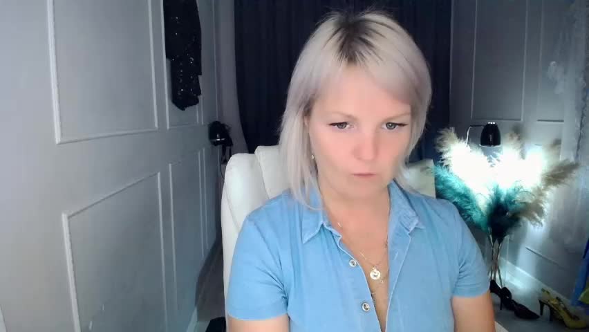 emmmam Adult Chat April 19, 2026