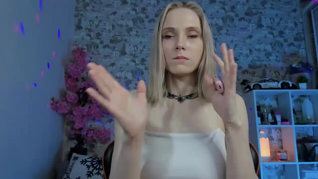 GinaGinaLove Adult Chat April 20, 2026